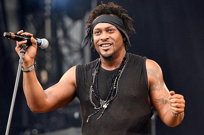 "Tribute photo as D Angelo dies at 51"KMHP Digital Radio